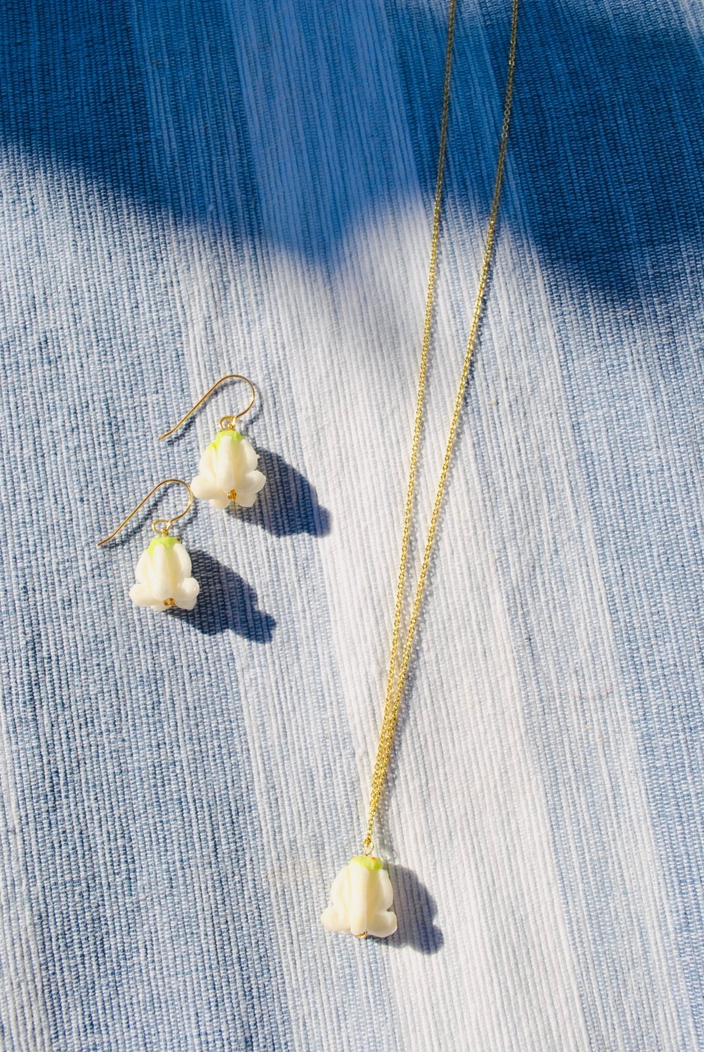 White Crown Flower Earrings - Lehua Hawaii Jewelry LLC