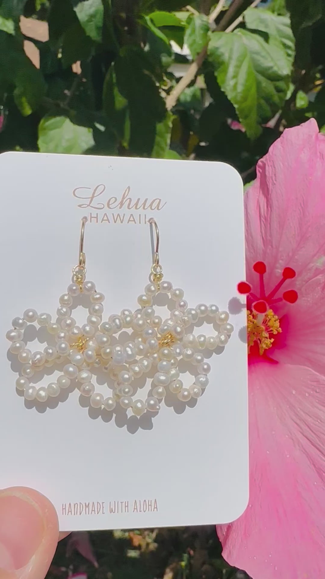 Load video: Pearl Flower Earrings