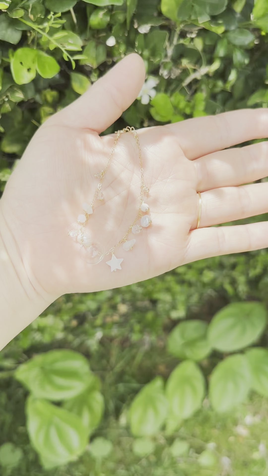 Load video: Clear White Shinny Glass Bracelet