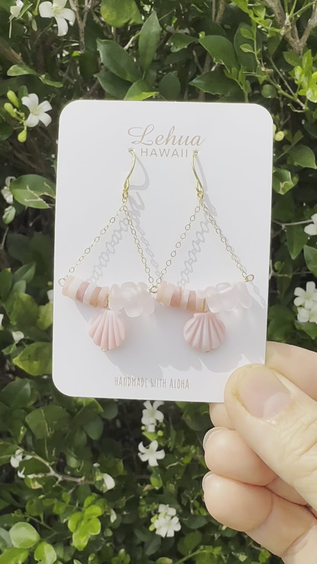 Load video: Pink Conch Clam Shell Earrings