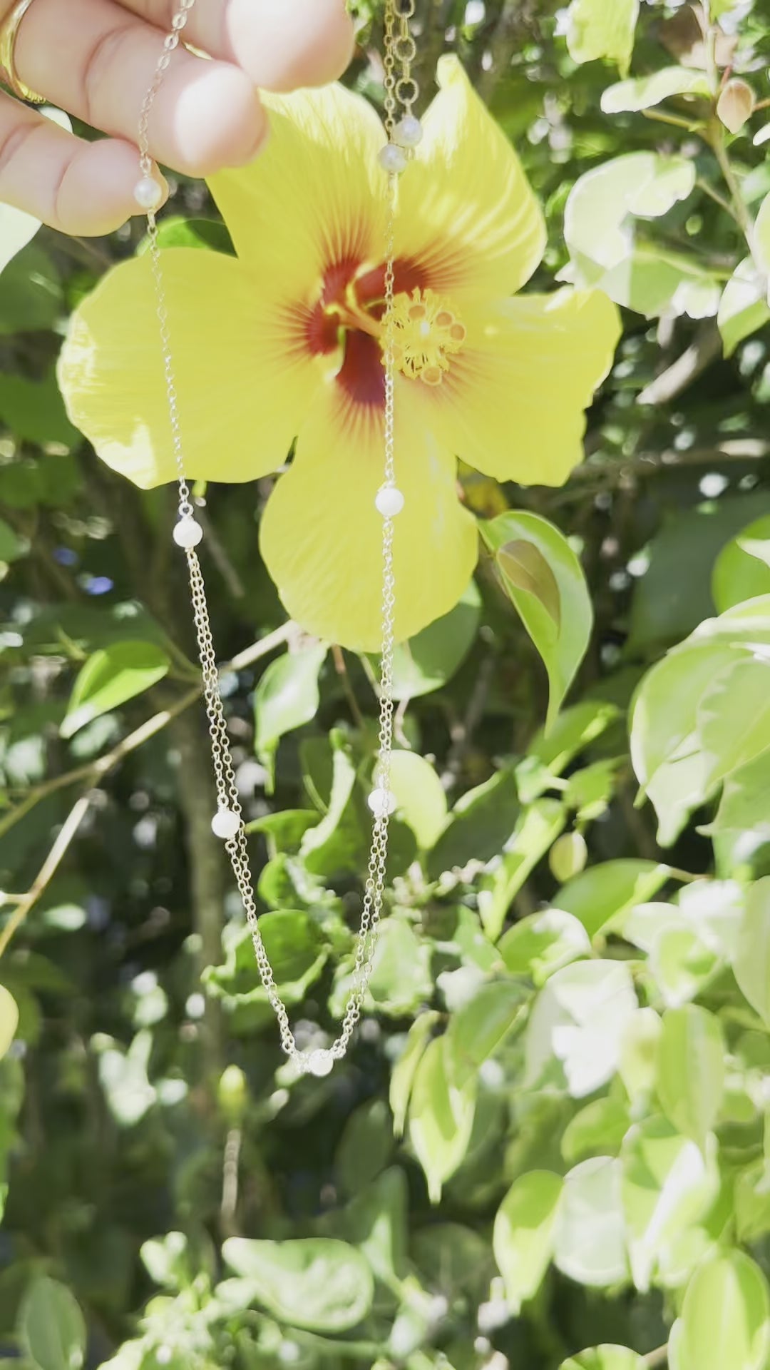 Load video: Multi Pearl Necklace