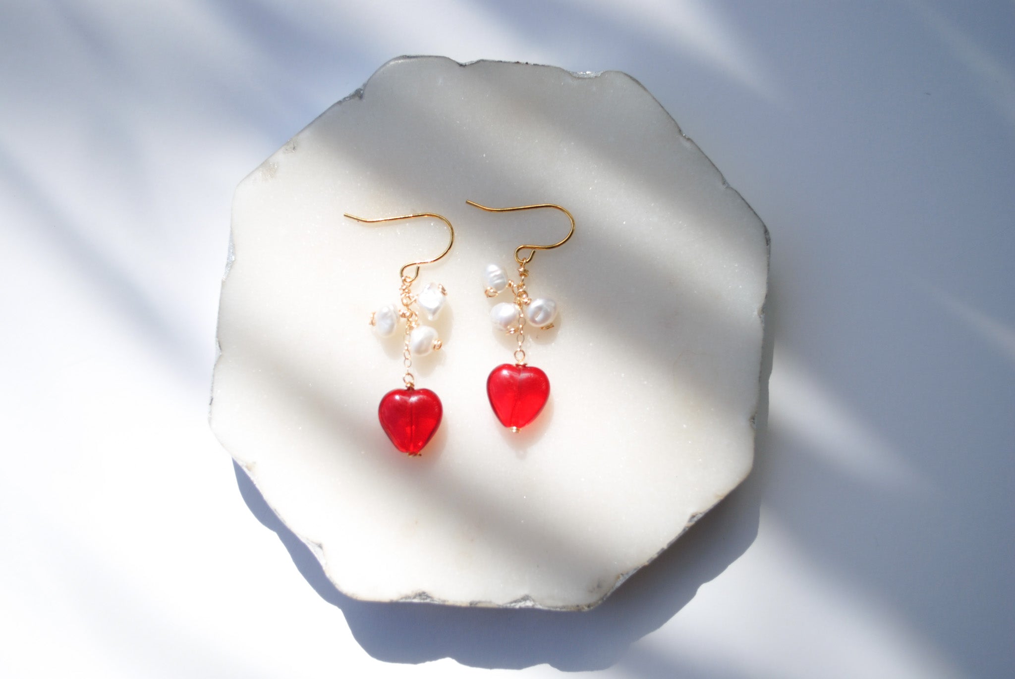 Red Glass Heart & Pearl Earrings - Lehua Hawaii Jewelry LLC