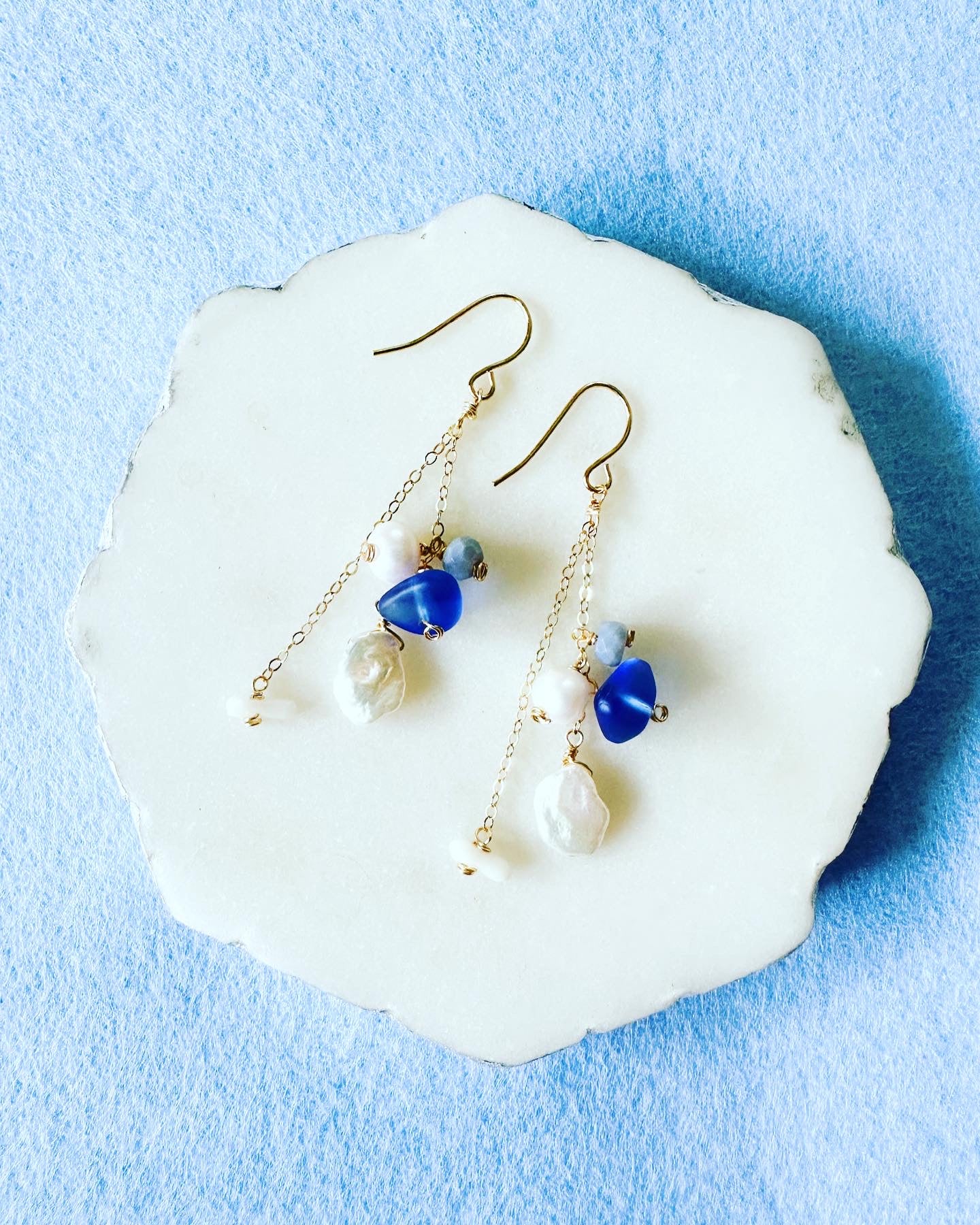 Keishi Pearl & Blue Glass Earrings - Lehua Hawaii Jewelry LLC