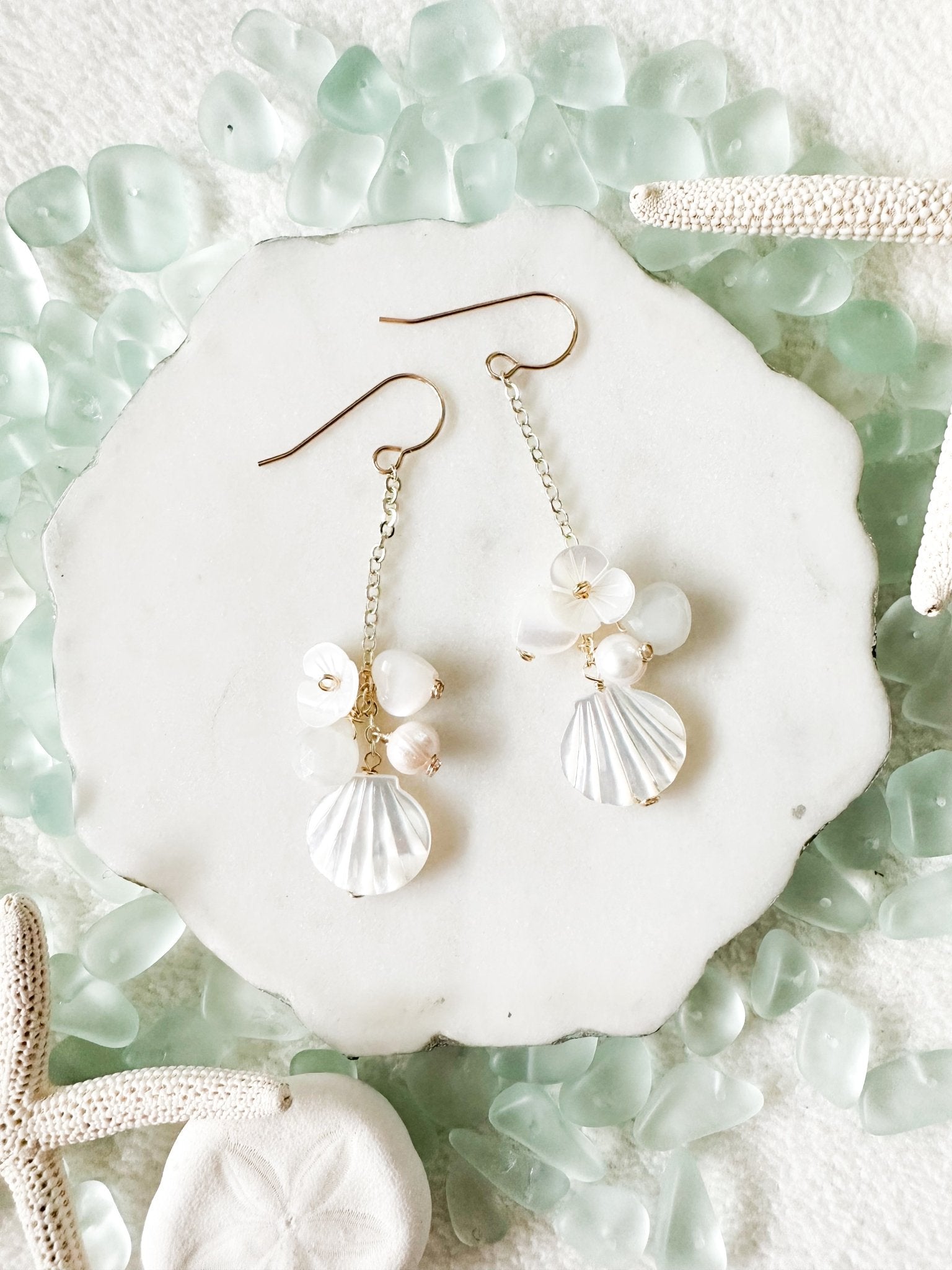 White Clam &Puff Heart Earrings - Lehua Hawaii Jewelry LLC