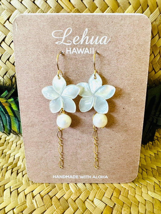 Plumeria & White Pearl Earrings - Lehua Hawaii Jewelry LLC