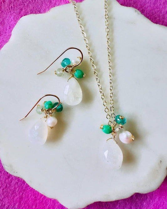 Moonstone & Emerald Green Czech Necklace - Lehua Hawaii Jewelry LLC