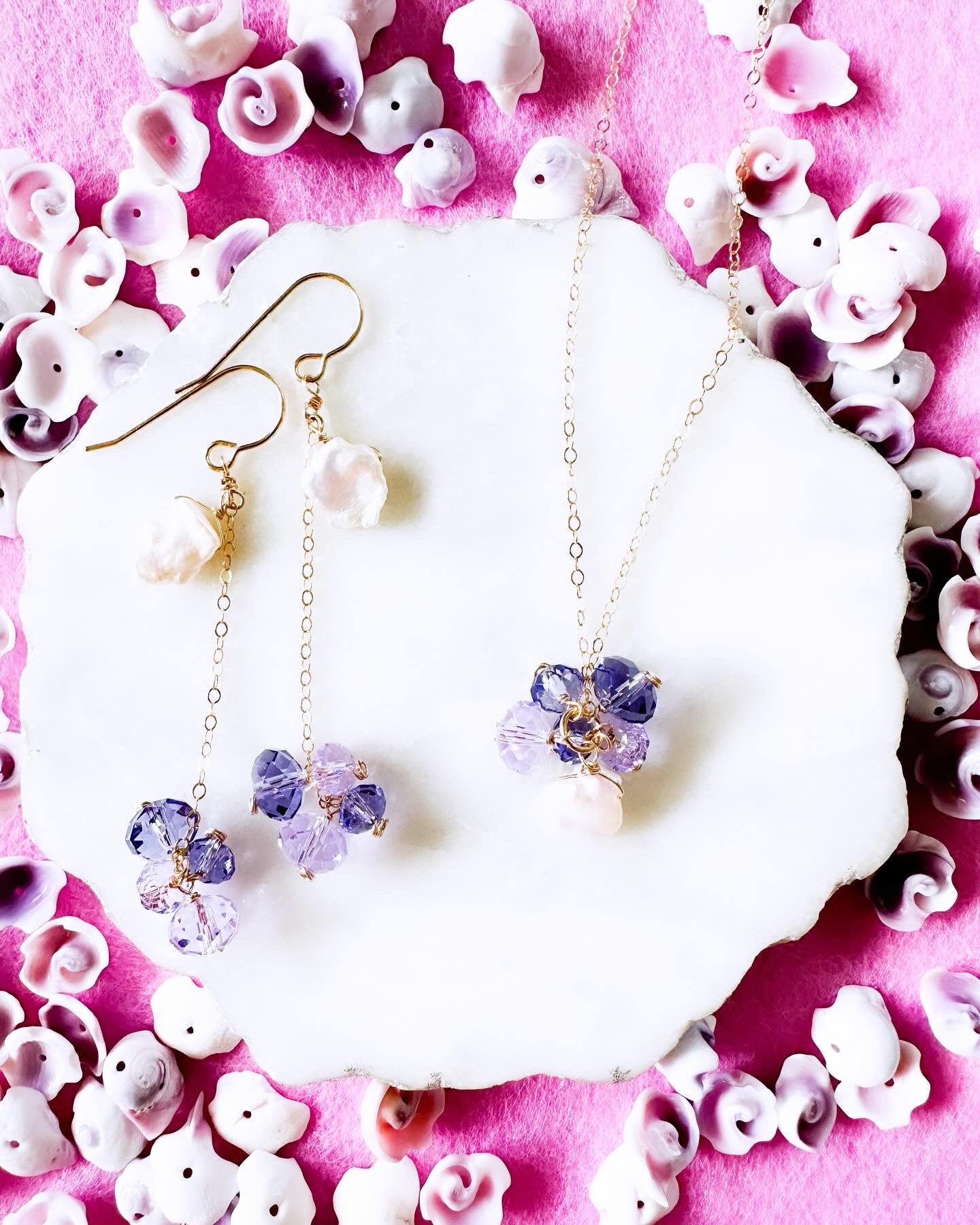 Keishi Pearl & Crystal Earrings