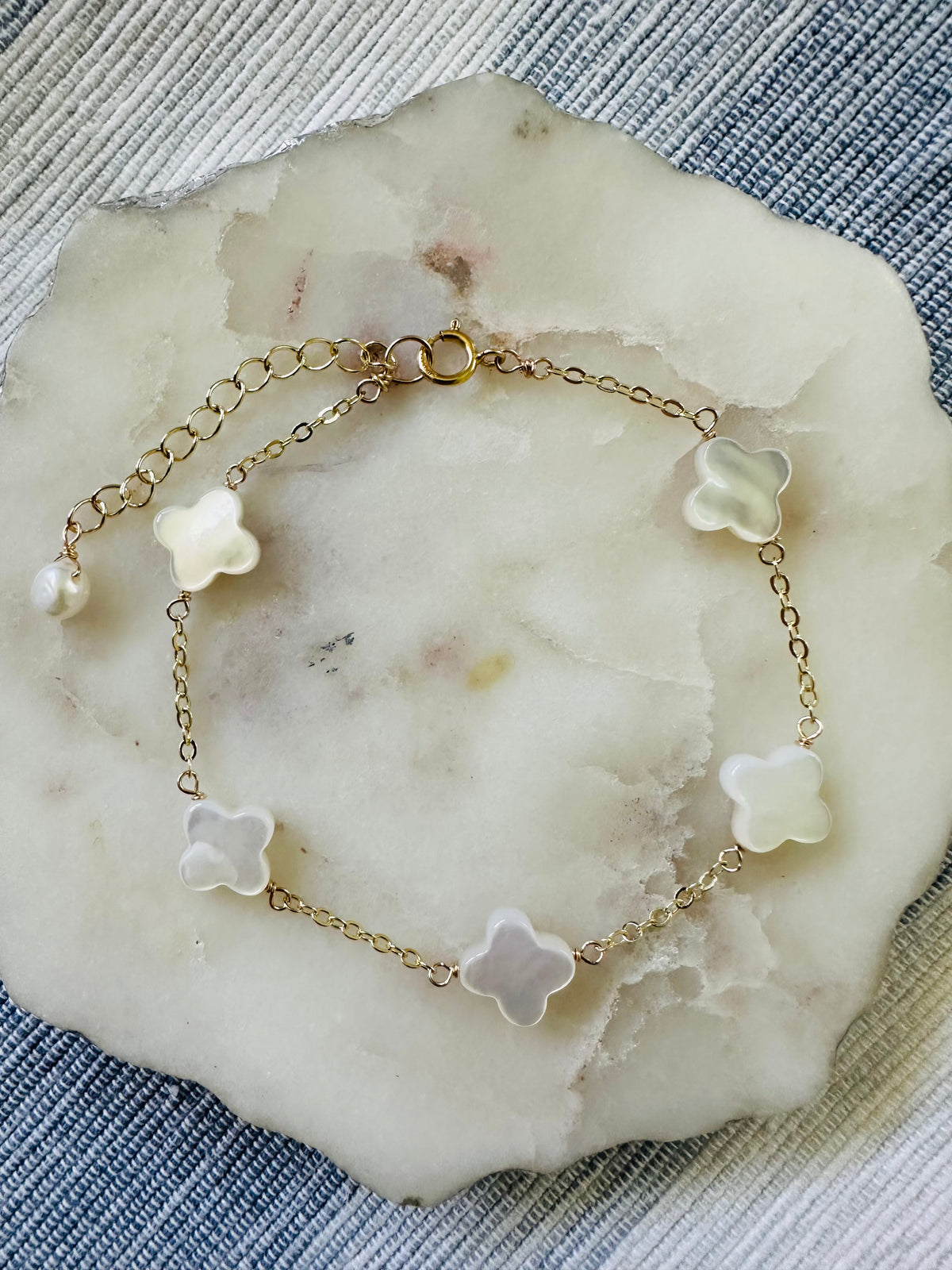 Clover Shell Bracelets