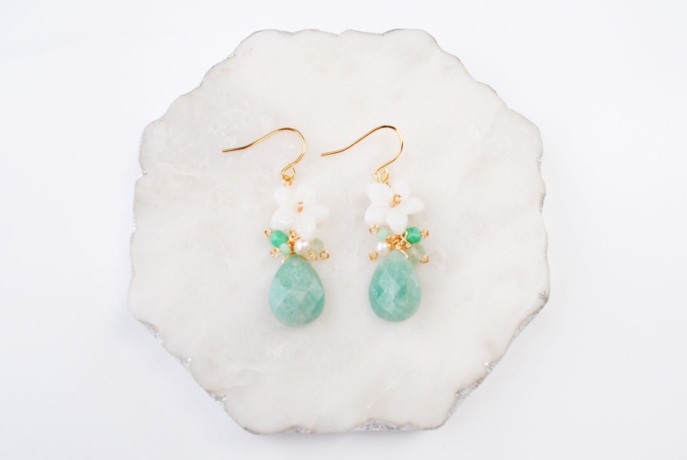 White Flower Shell & Amazonite Gems Earrings - Lehua Hawaii Jewelry LLC