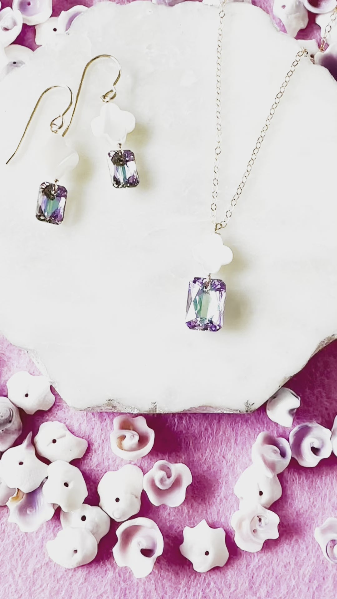 Load video: Clover Shell &amp; Crystal Necklace