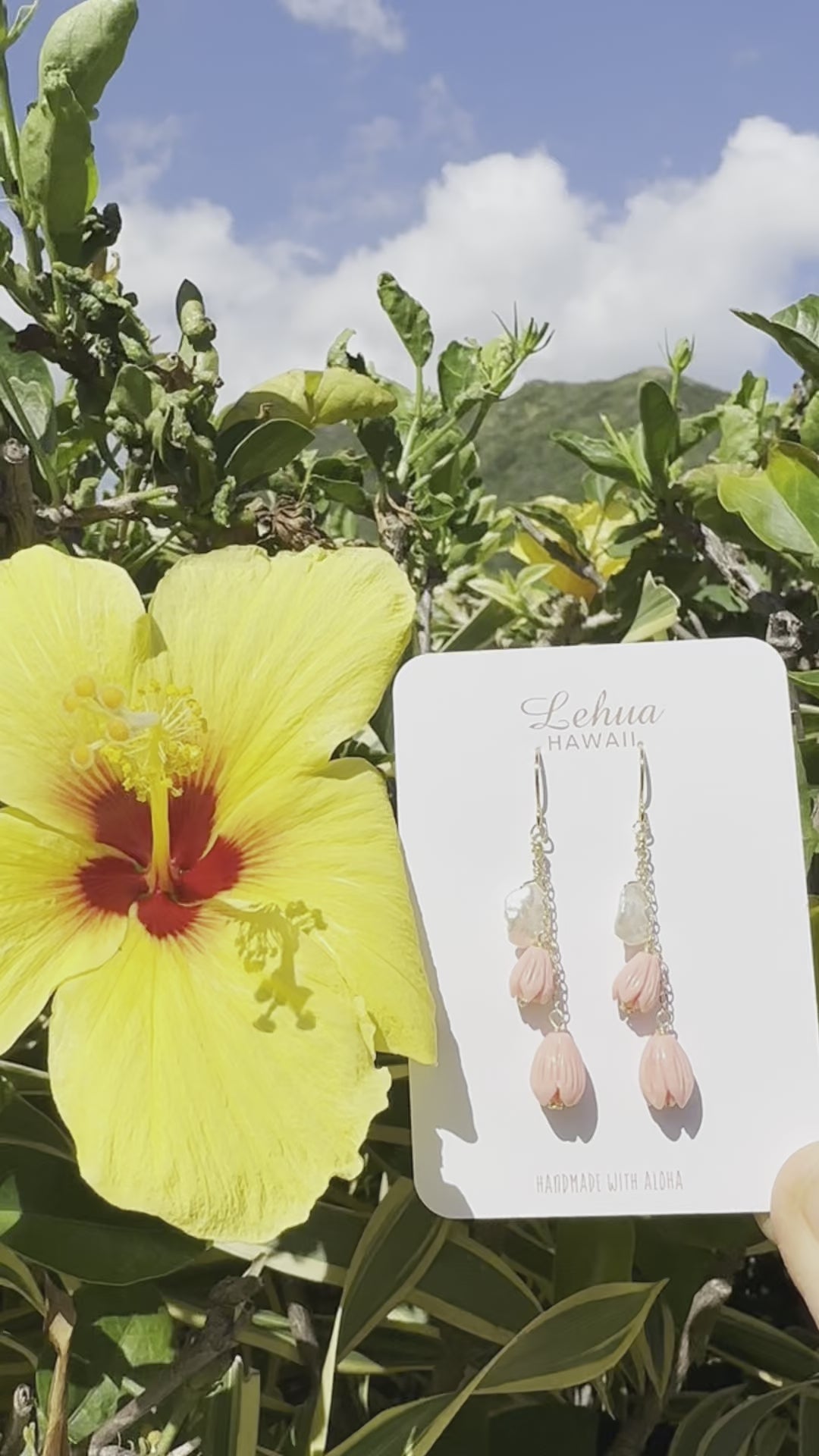 Load video: Pikake &amp; Keishi Pearl Earrings