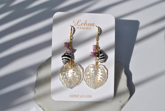Monstela Leaf Shell Earrings