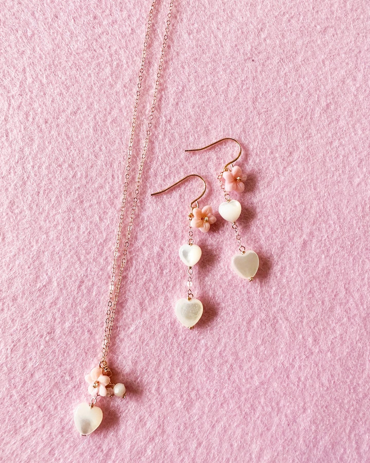 Pink Conch Shell Flower & Puffy Heart Shell Necklace
